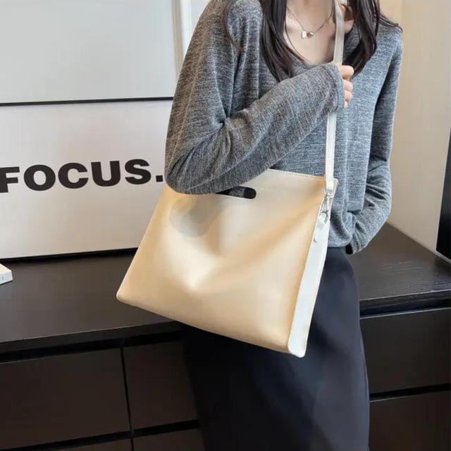 Duża torba na ramię - Beloria Cassandra