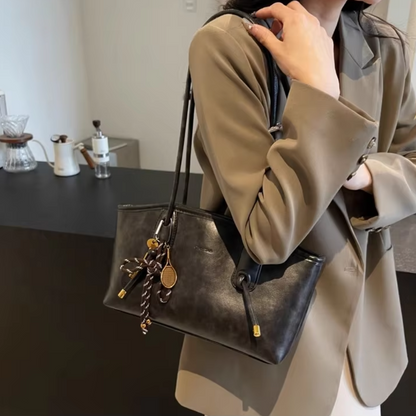 Średnia Torebka na Ramię - Beloria Yasmine