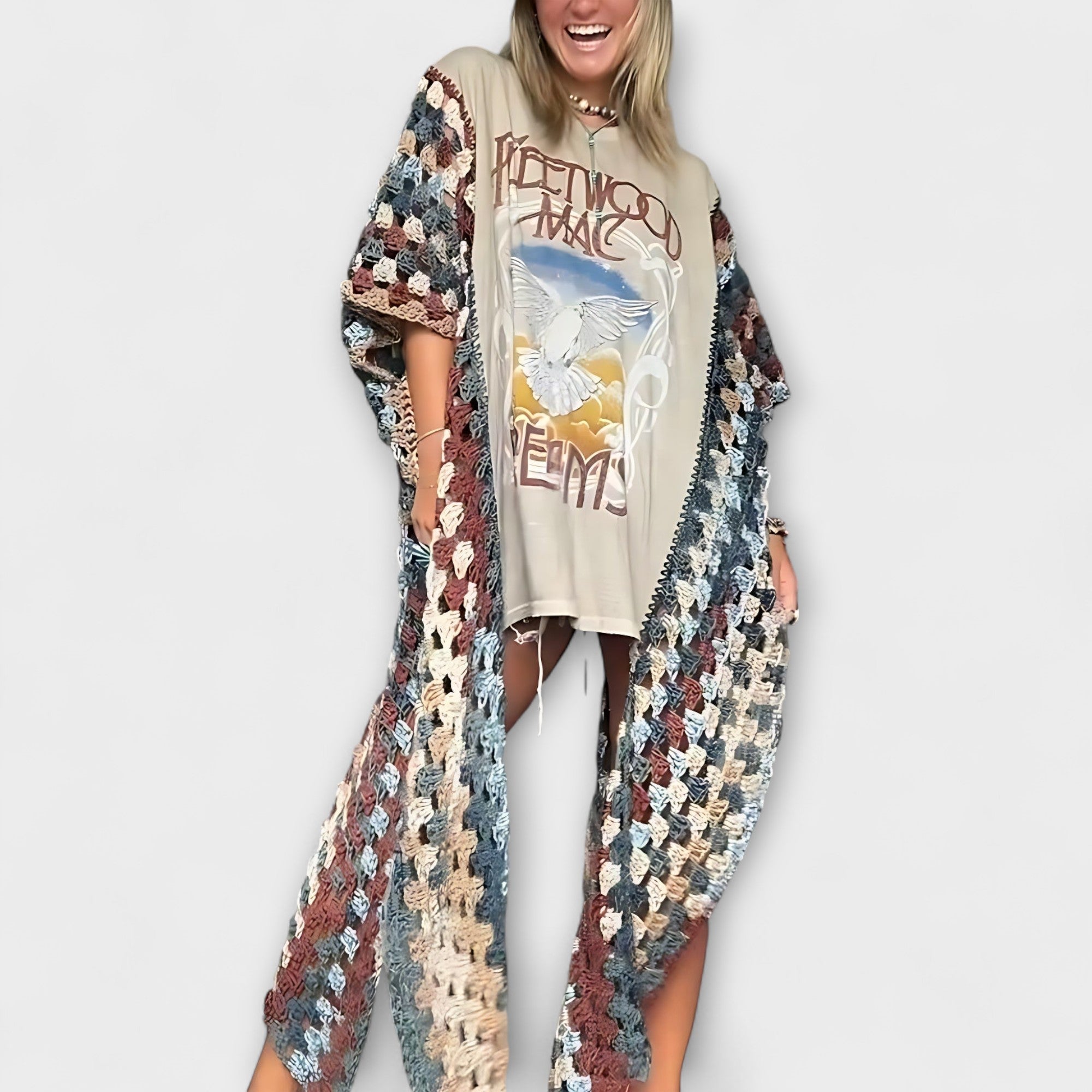 Molly - T-shirt z szydełkowym wzorem Cardina