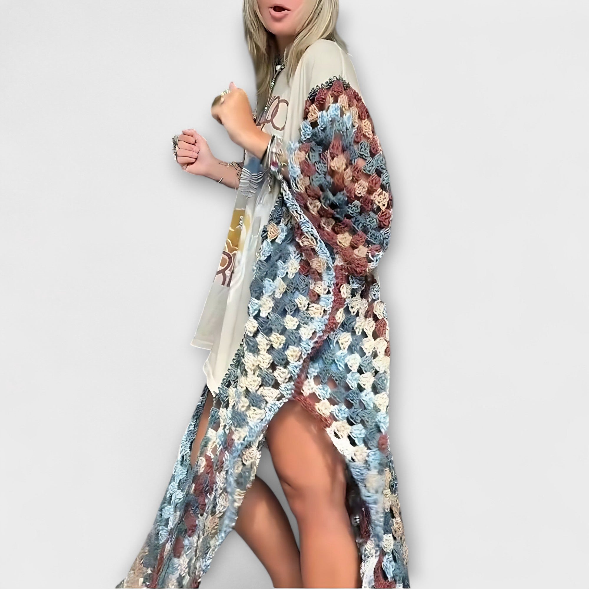 Molly - T-shirt z szydełkowym wzorem Cardina