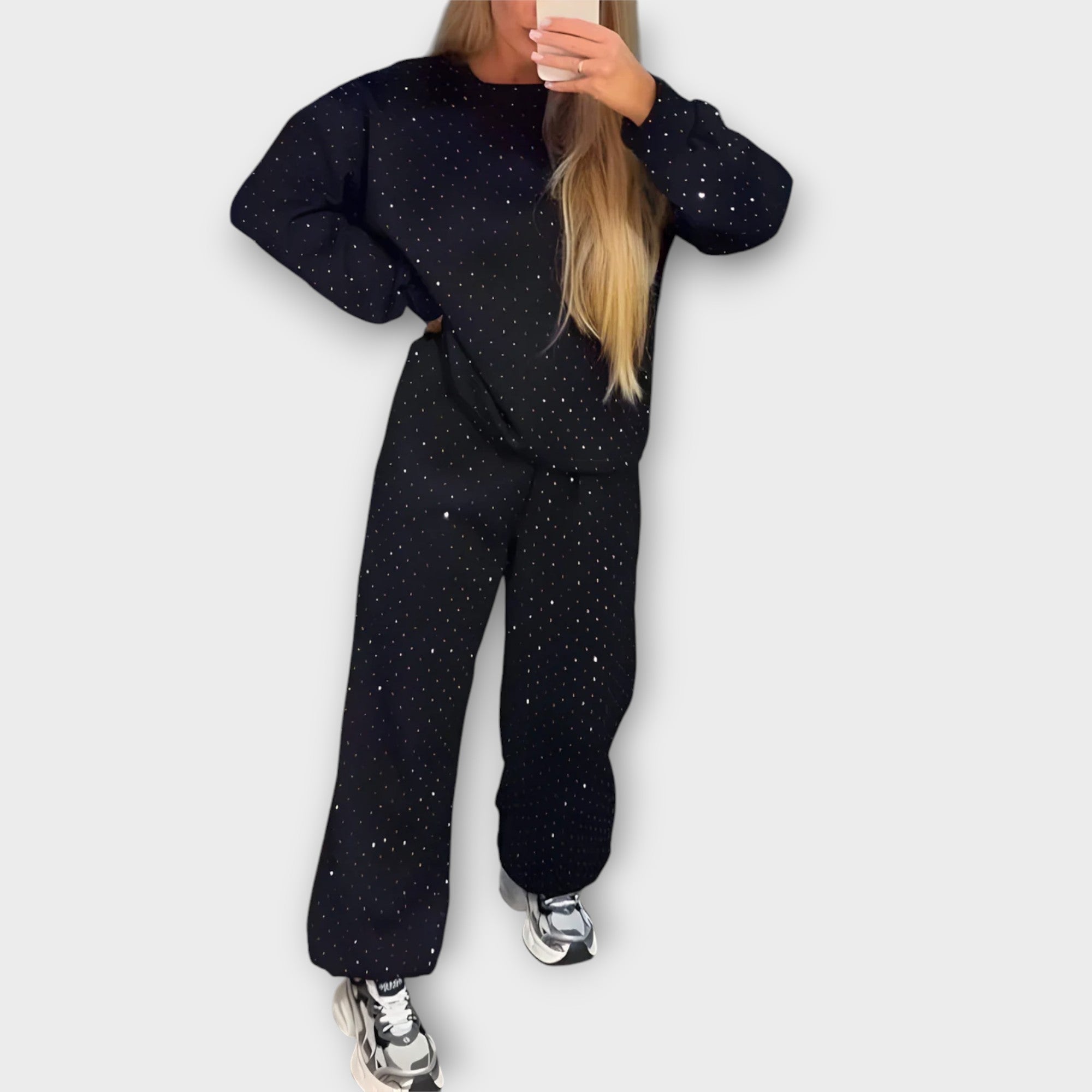 Elegancki Zestaw Dżoggerów Bahar z Diamentami